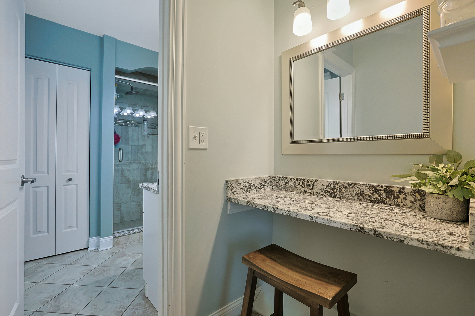 562 Revere Avenue, Westmont, IL 60559