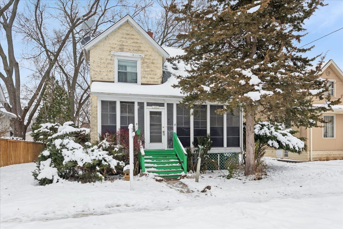 431 E Liberty Drive, Wheaton, IL 60187