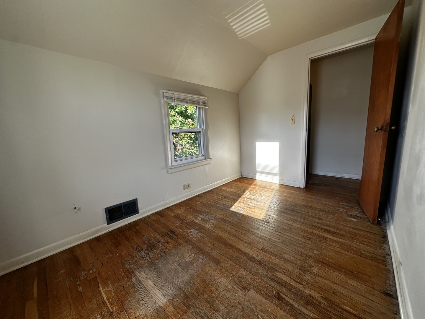 213 Peoria Street, Gilman, IL 60938