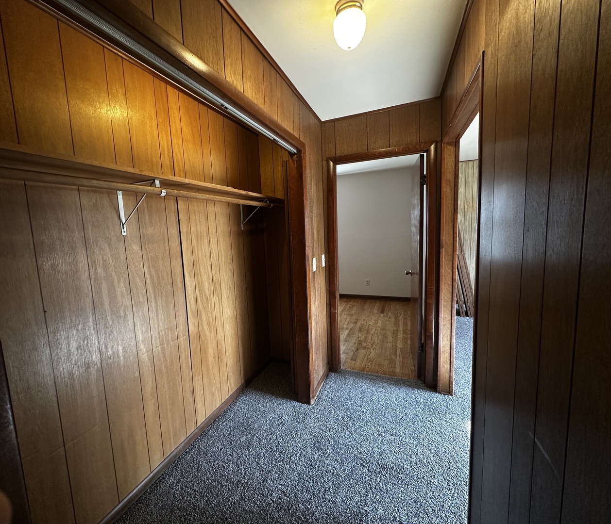 213 Peoria Street, Gilman, IL 60938