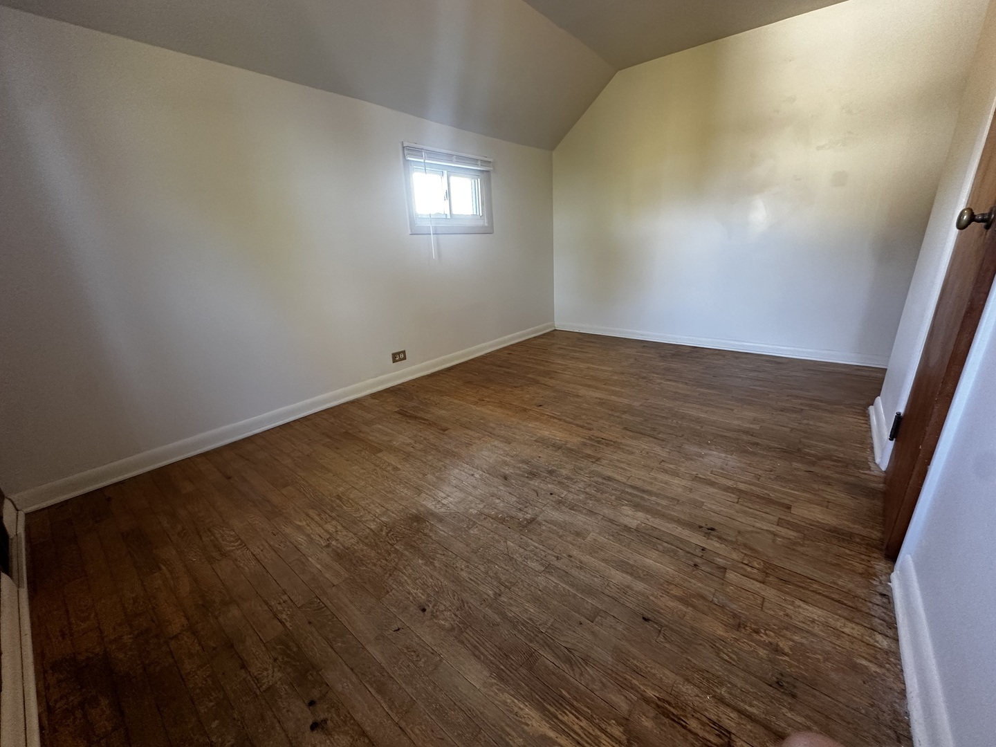 213 Peoria Street, Gilman, IL 60938