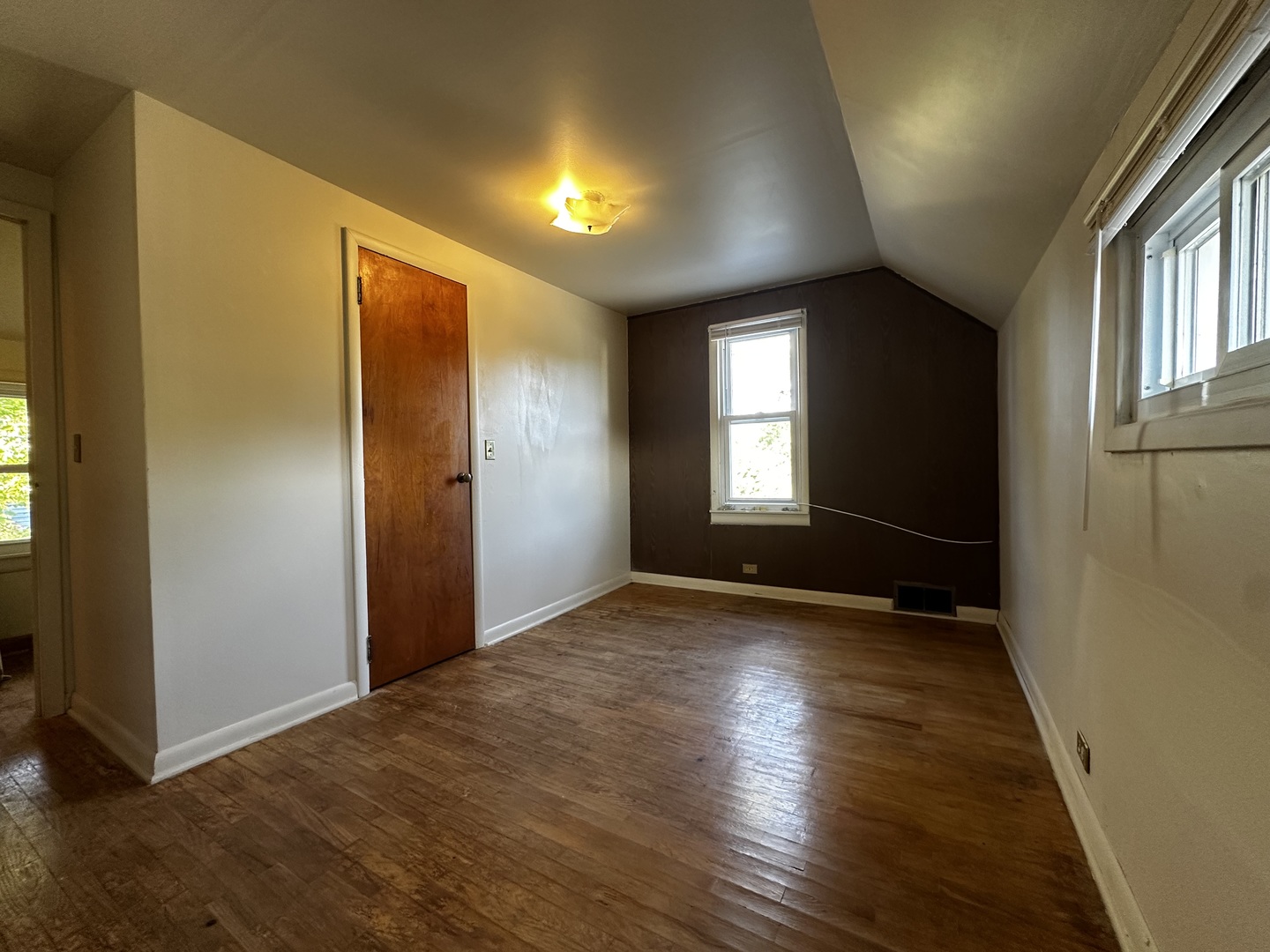 213 Peoria Street, Gilman, IL 60938