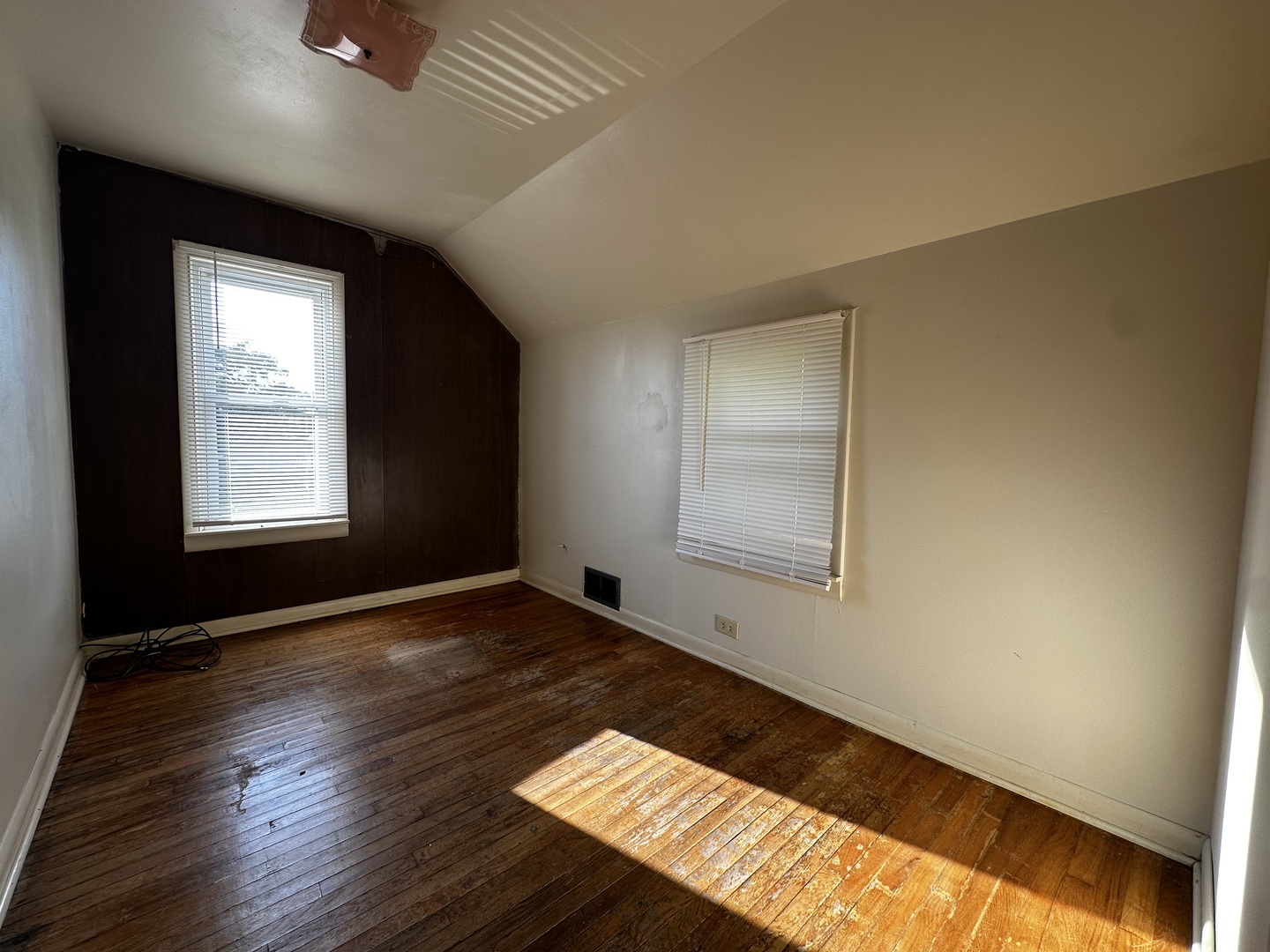 213 Peoria Street, Gilman, IL 60938