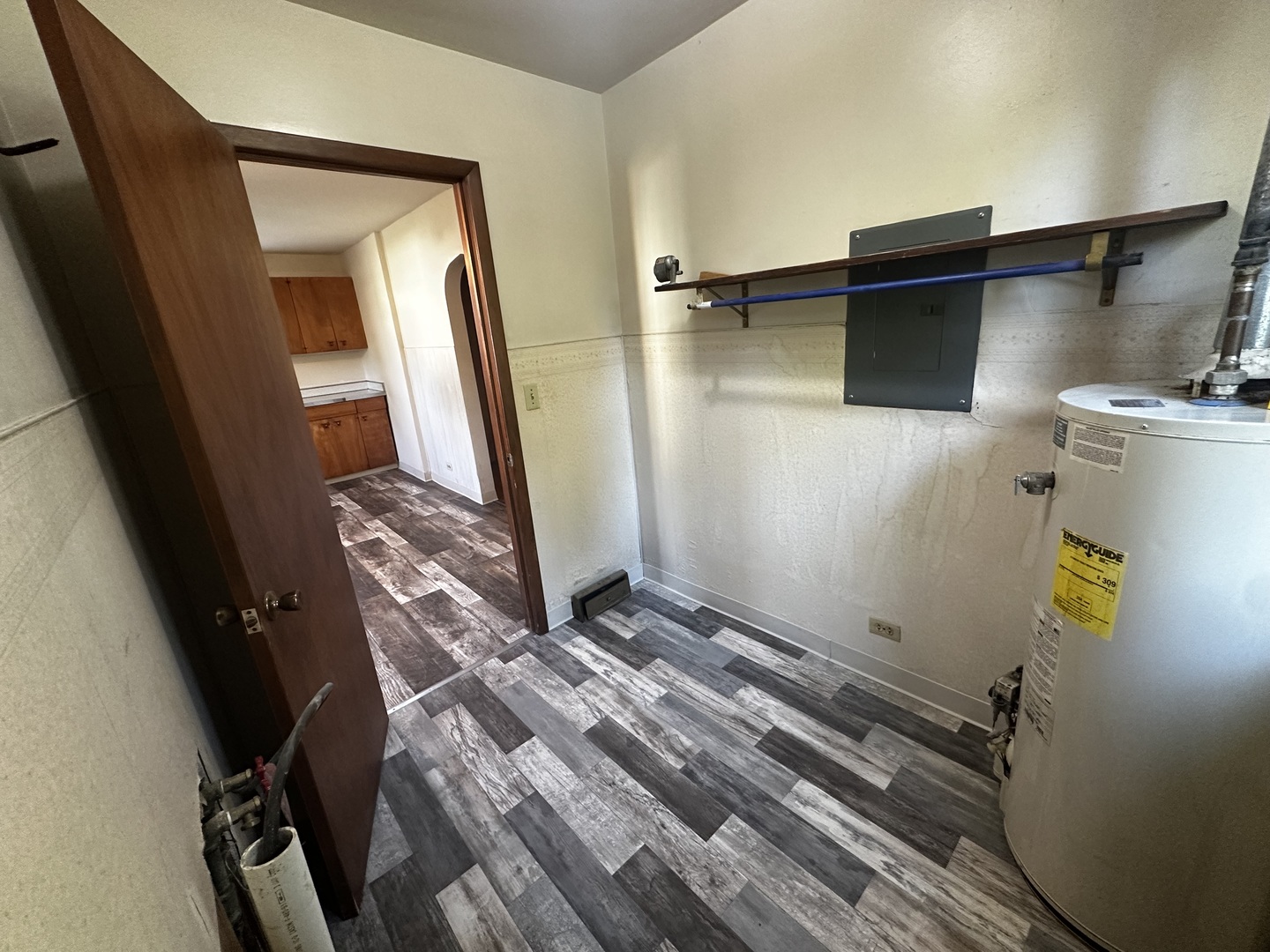 213 Peoria Street, Gilman, IL 60938