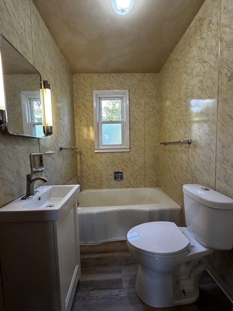 213 Peoria Street, Gilman, IL 60938