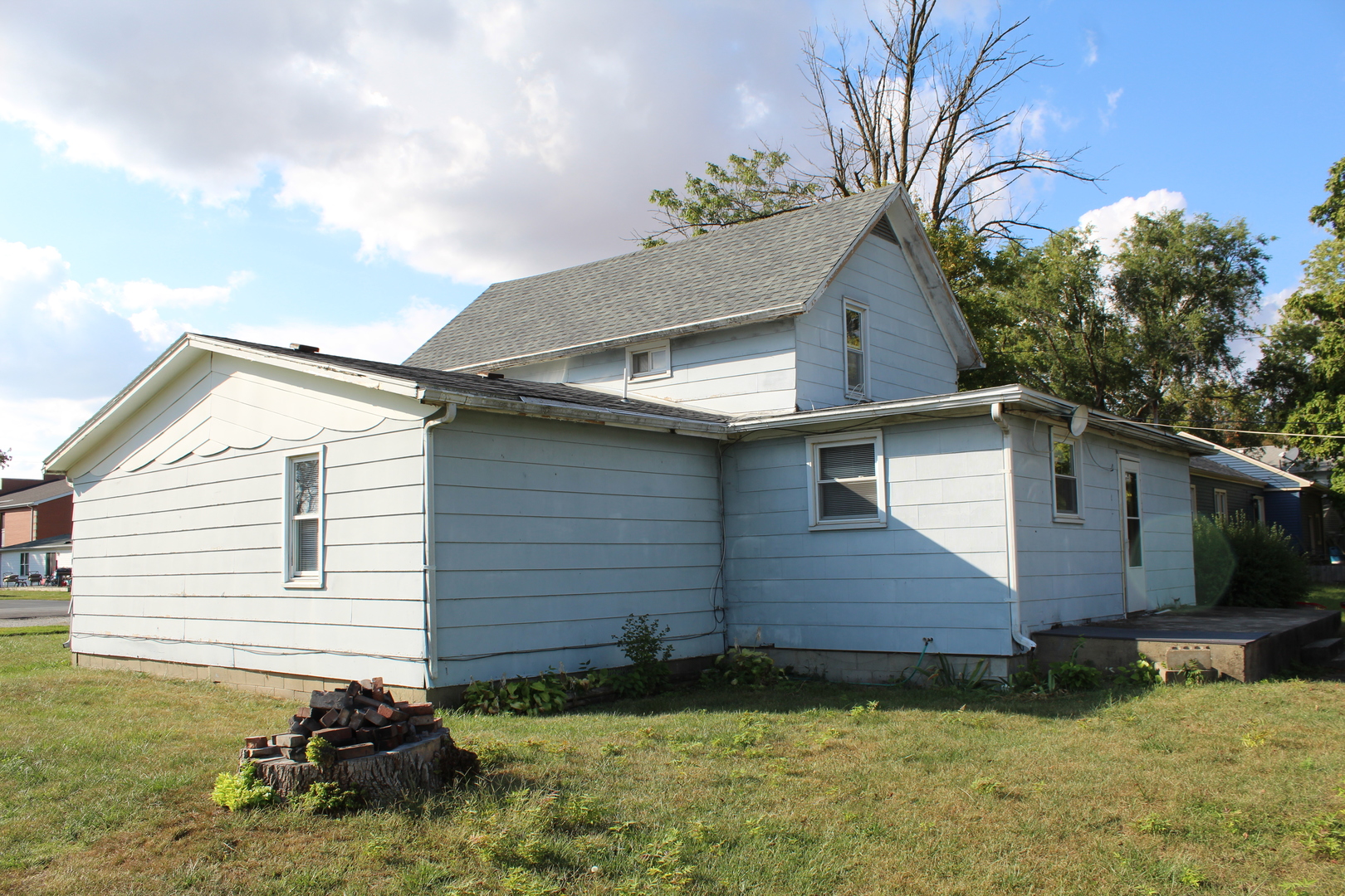 213 Peoria Street, Gilman, IL 60938