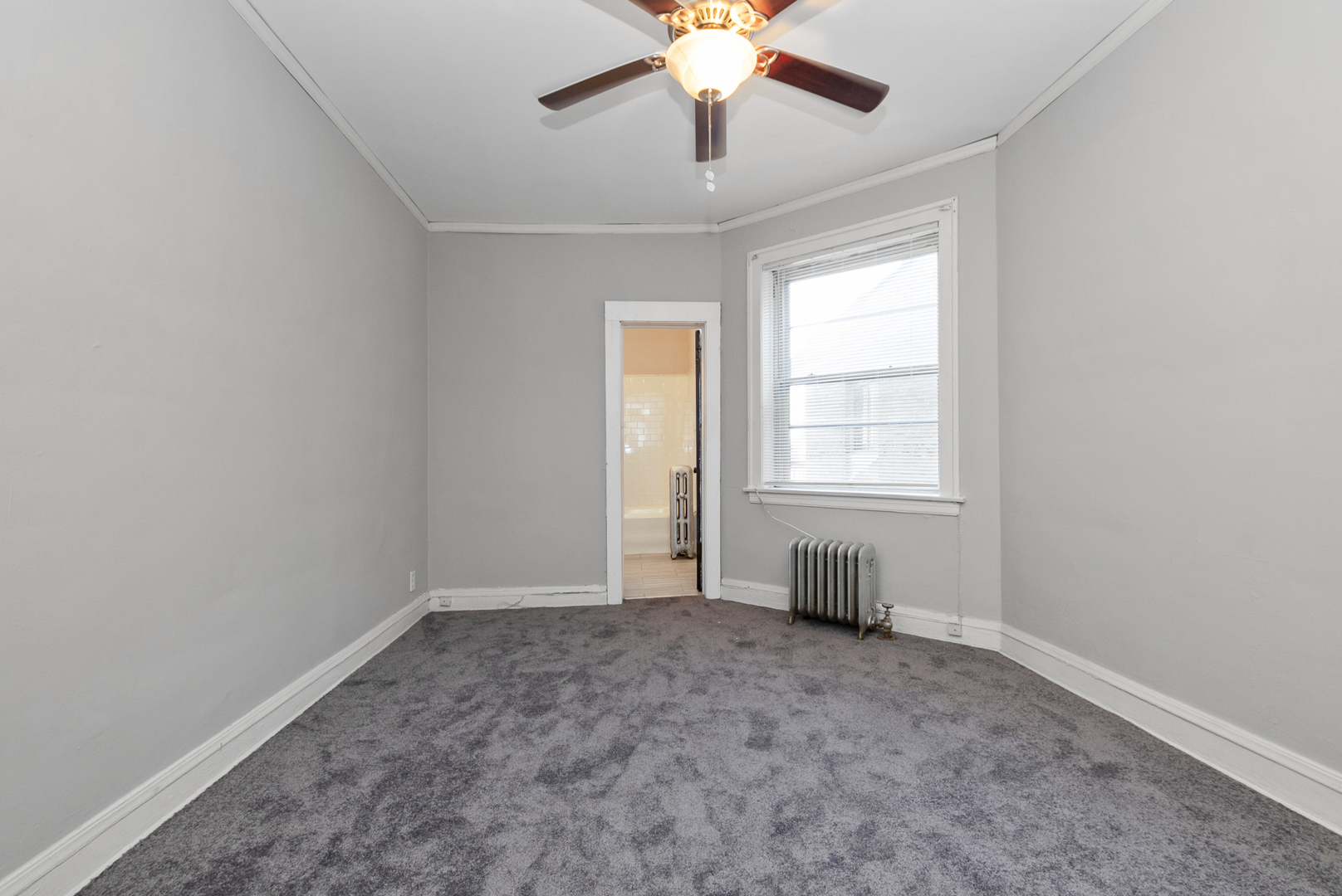 7422 S Bennett Avenue #2, Chicago, IL 60649