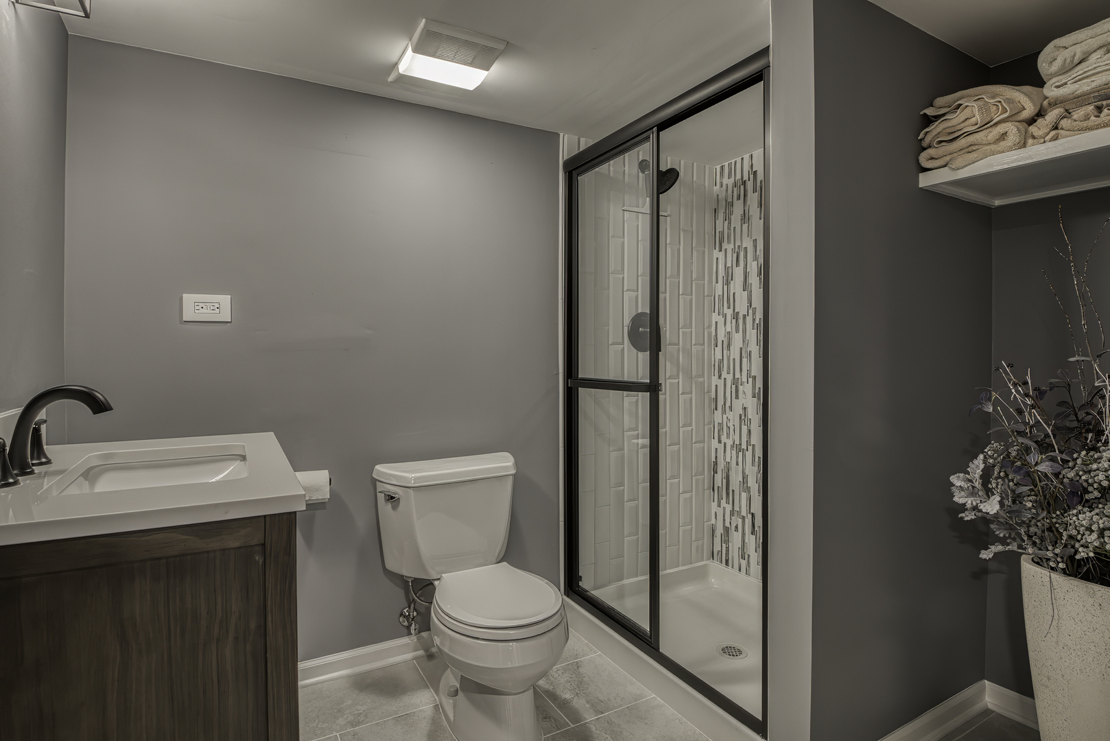 185 Barra Lane, Inverness, IL 60067