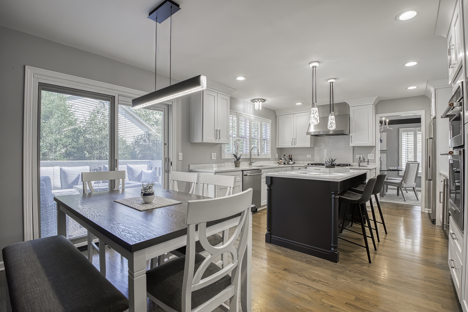 185 Barra Lane, Inverness, IL 60067