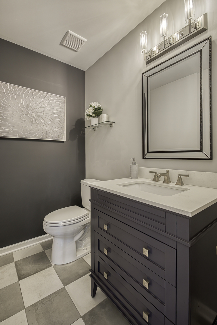 185 Barra Lane, Inverness, IL 60067