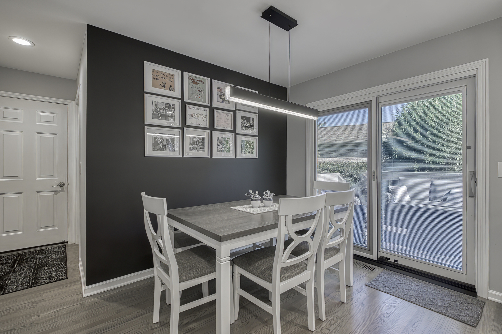 185 Barra Lane, Inverness, IL 60067