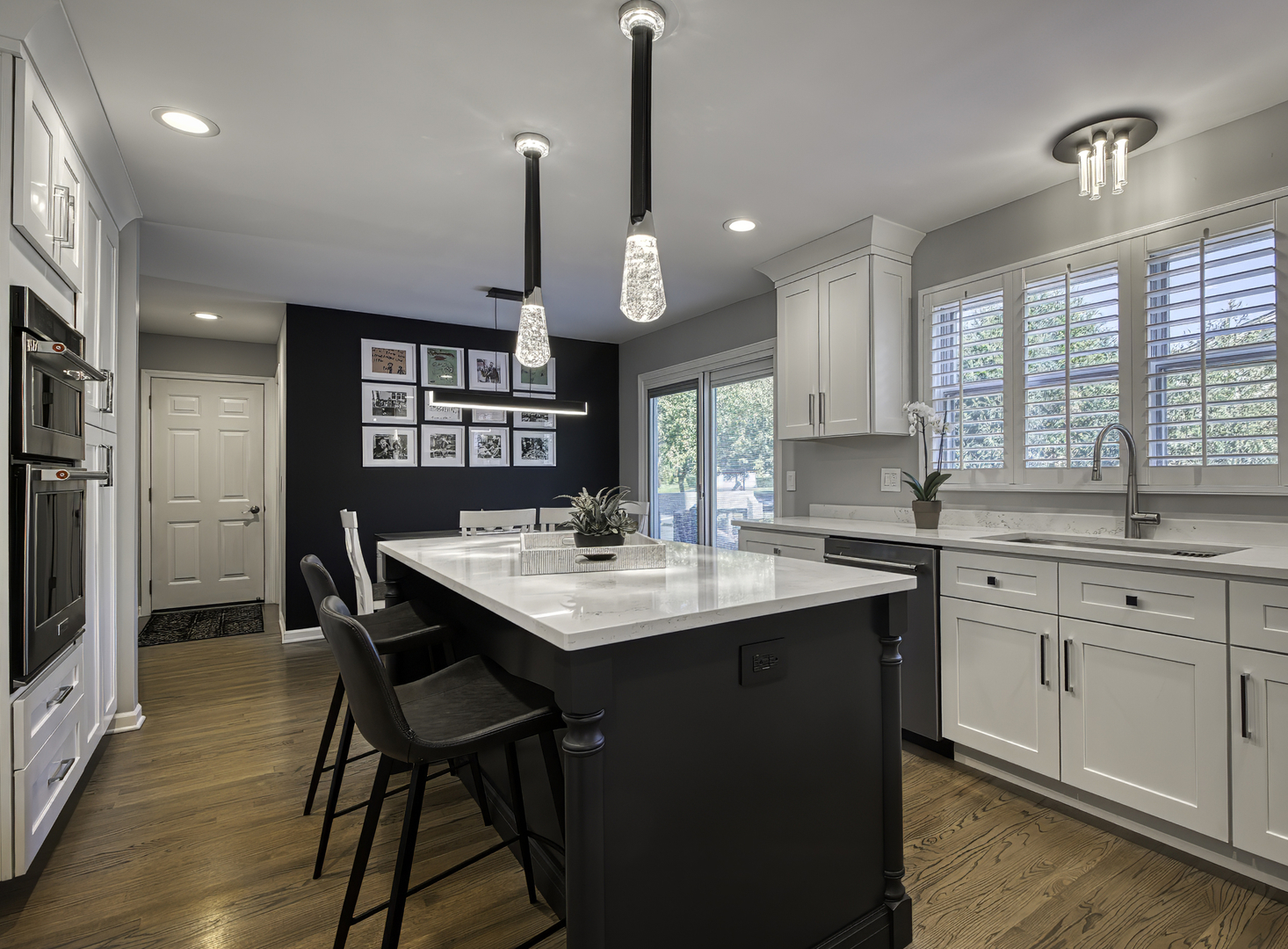 185 Barra Lane, Inverness, IL 60067