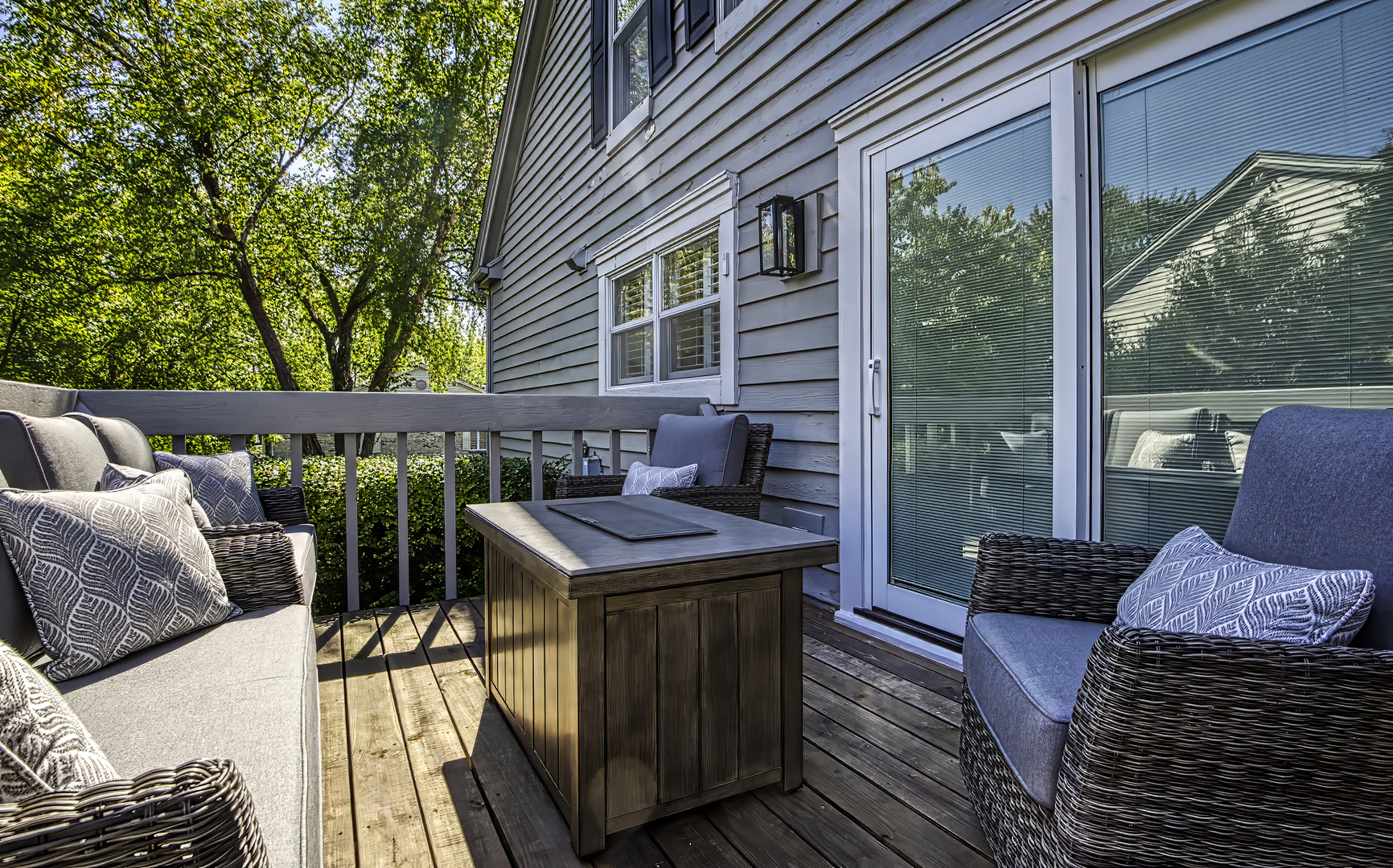 185 Barra Lane, Inverness, IL 60067