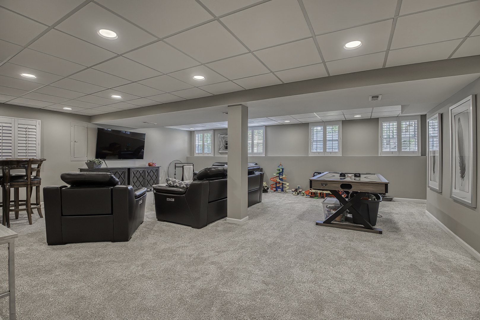 185 Barra Lane, Inverness, IL 60067