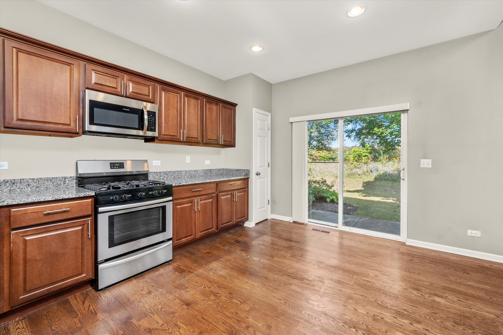 3839 MUNSON Street, Plano, IL 60545