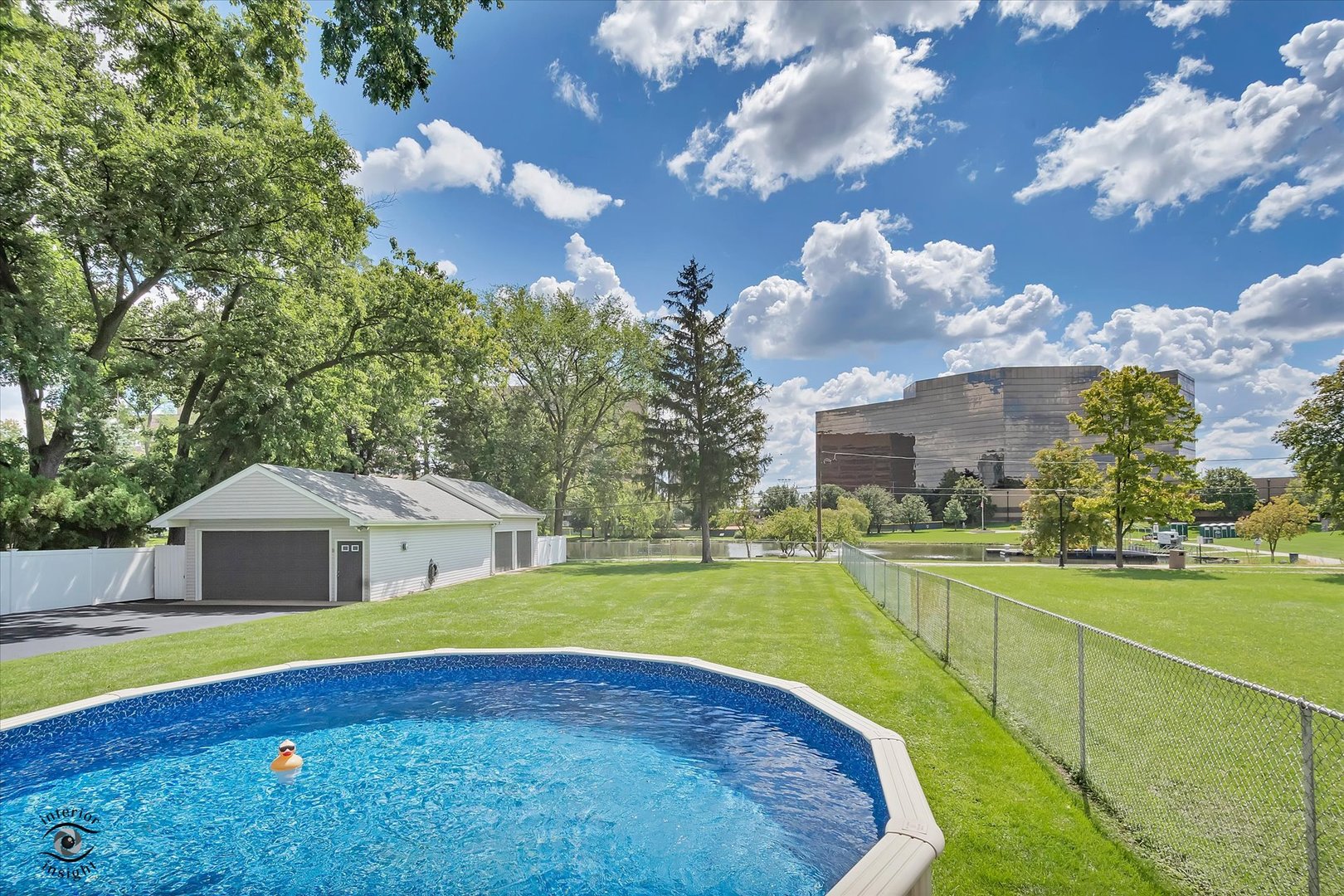 17W141 Monterey Avenue, Oakbrook Terrace, IL 60181