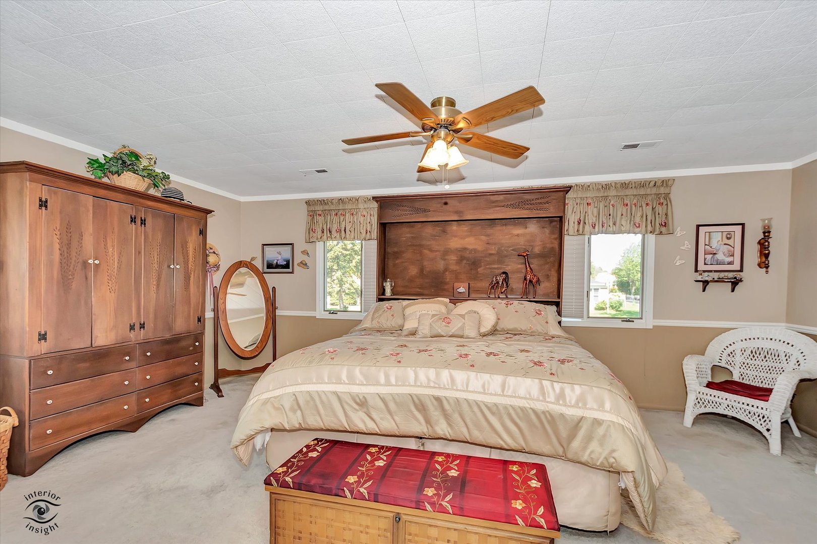 17W141 Monterey Avenue, Oakbrook Terrace, IL 60181