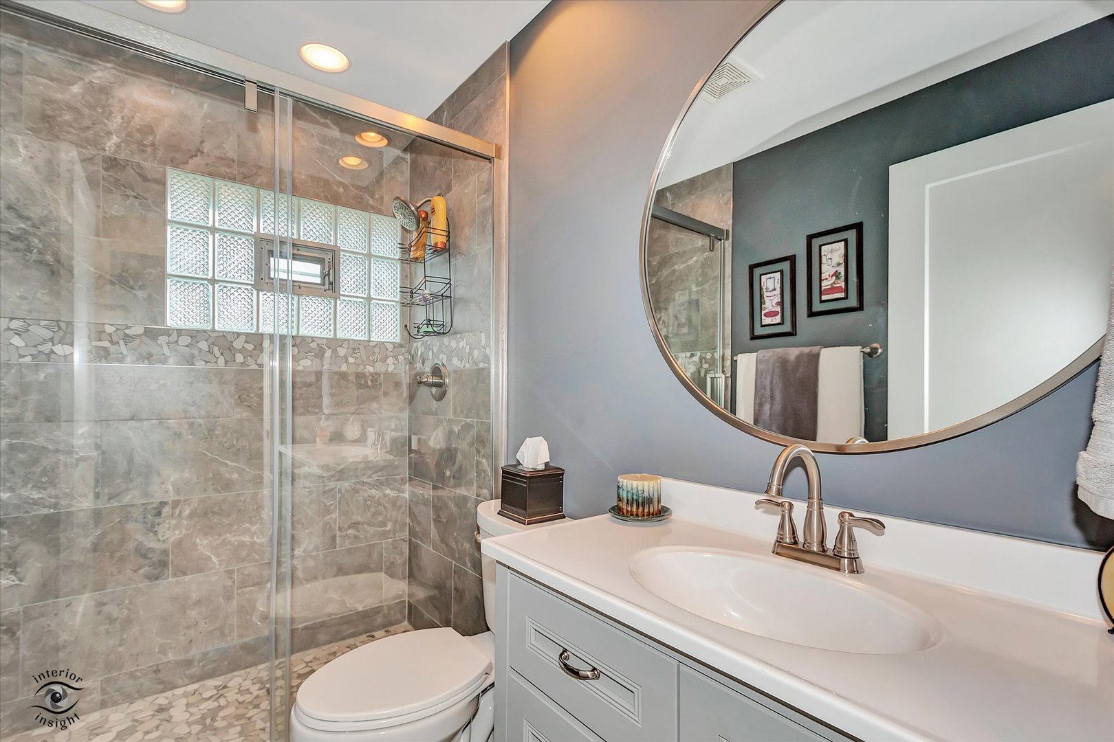 17W141 Monterey Avenue, Oakbrook Terrace, IL 60181