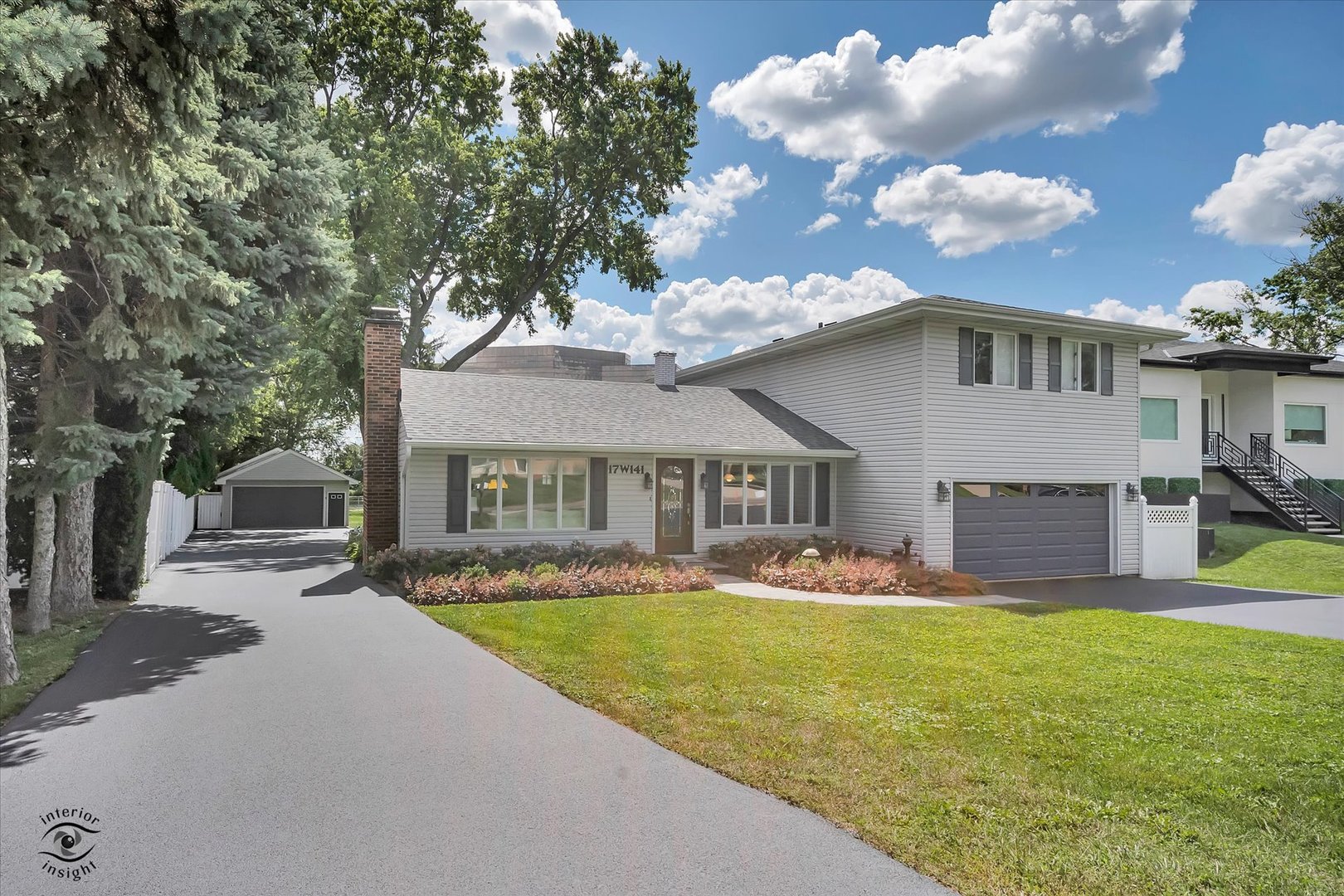 17W141 Monterey Avenue, Oakbrook Terrace, IL 60181