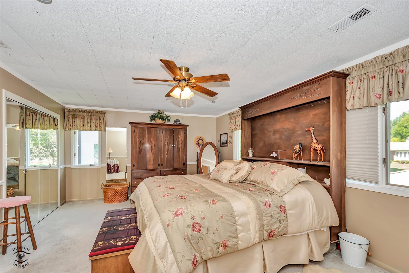 17W141 Monterey Avenue, Oakbrook Terrace, IL 60181