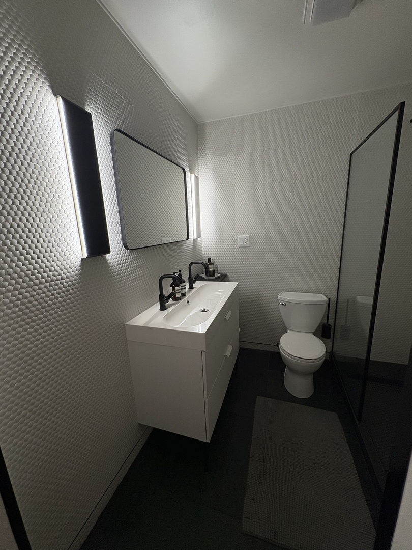 2138 W Ohio Street #3, Chicago, IL 60612