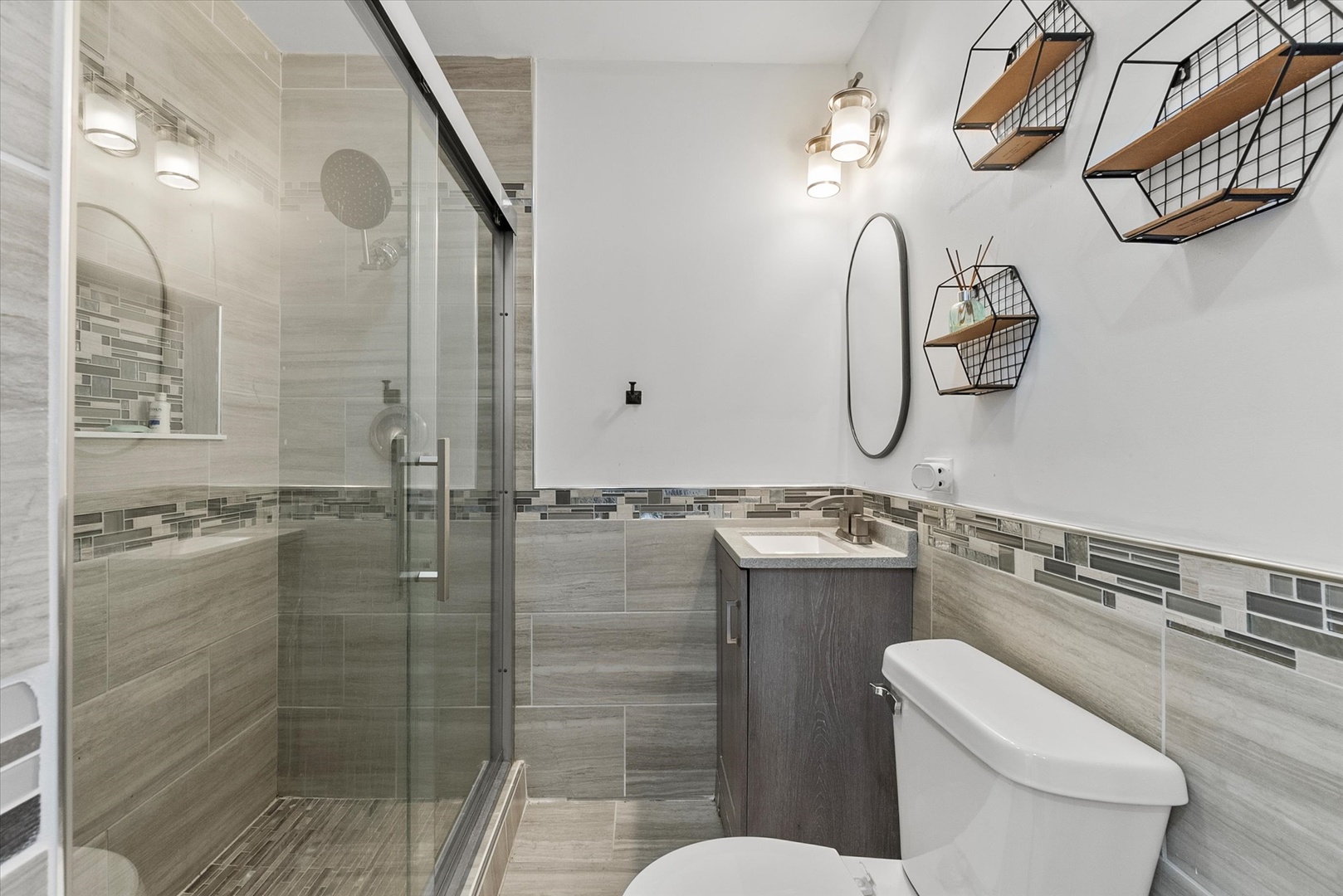 215 Slalom Court, Minooka, IL 60447