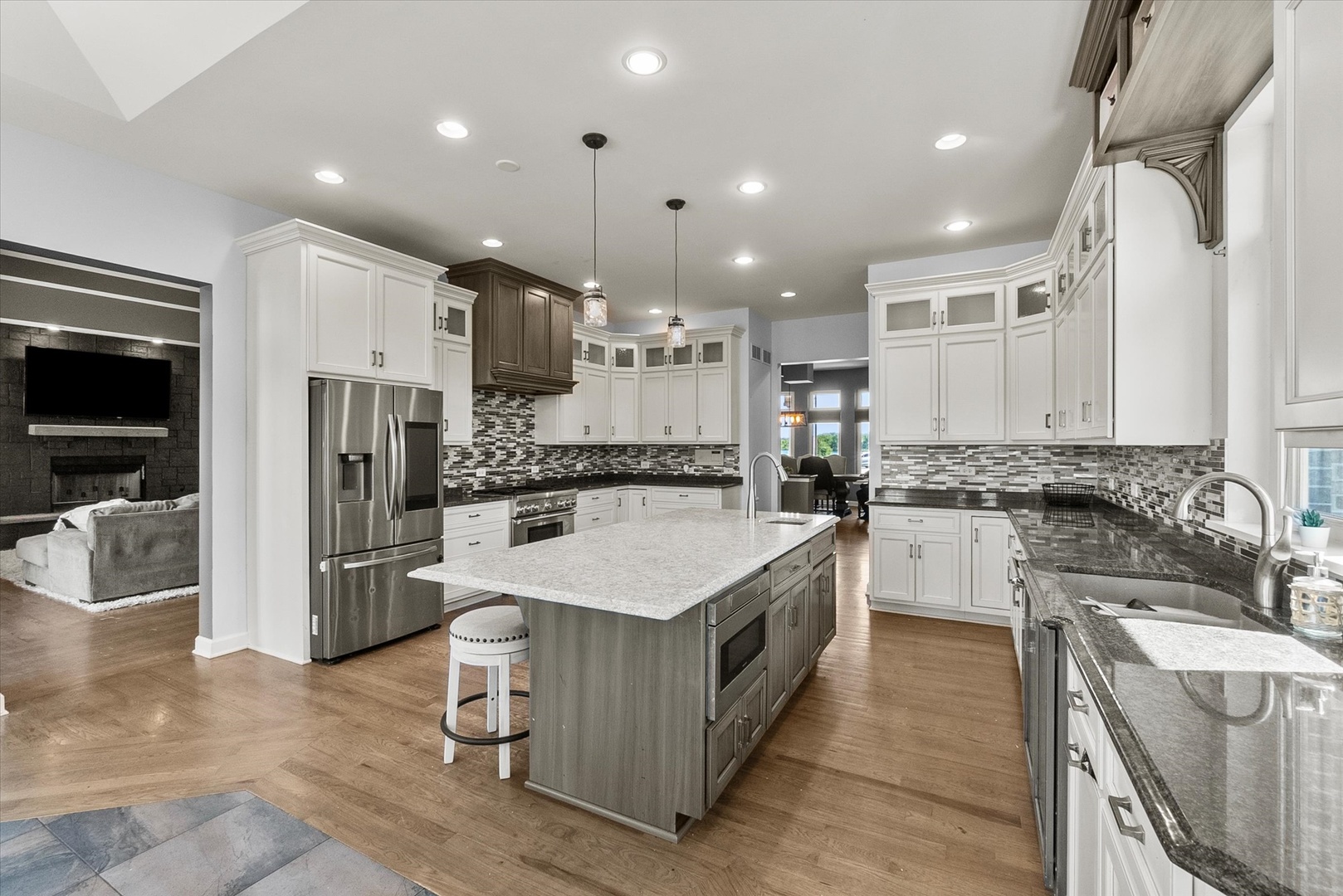 215 Slalom Court, Minooka, IL 60447