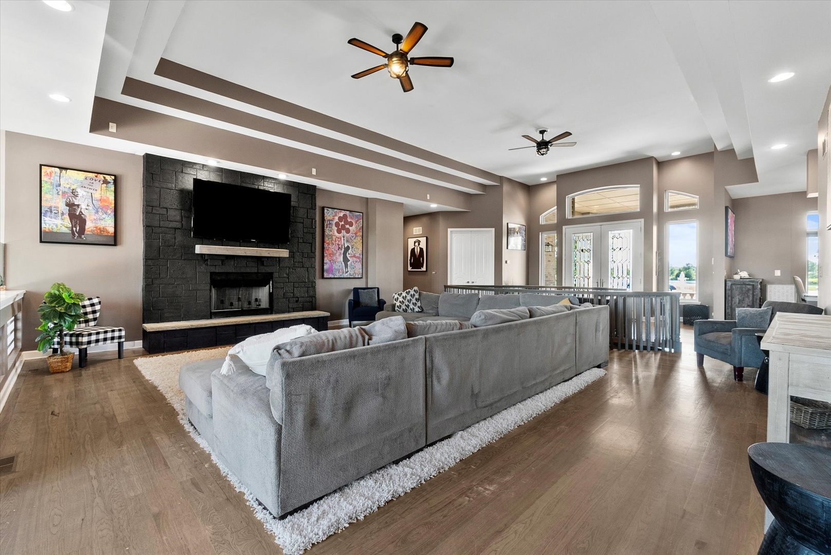 215 Slalom Court, Minooka, IL 60447