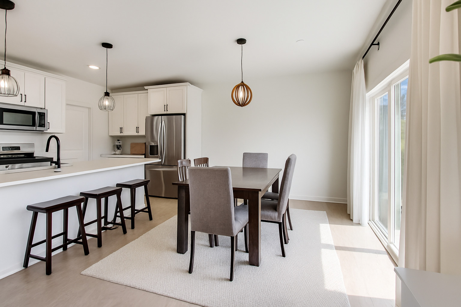 327 Lasalle Lane, Buffalo Grove, IL 60089