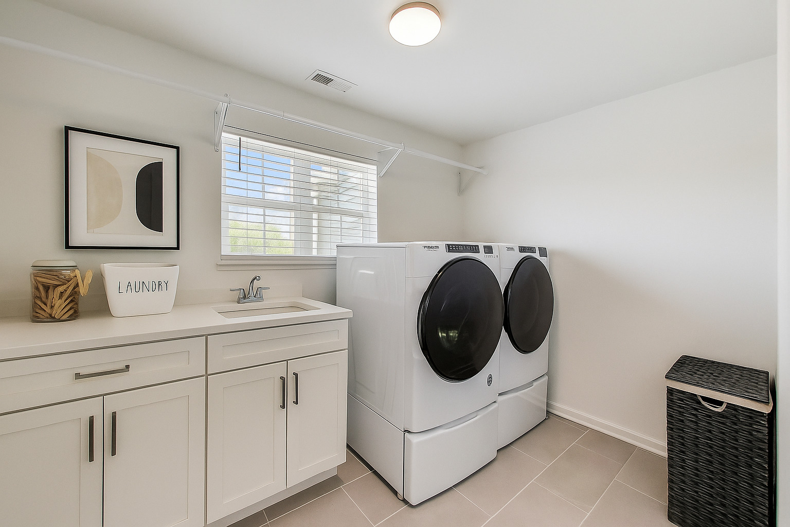 327 Lasalle Lane, Buffalo Grove, IL 60089