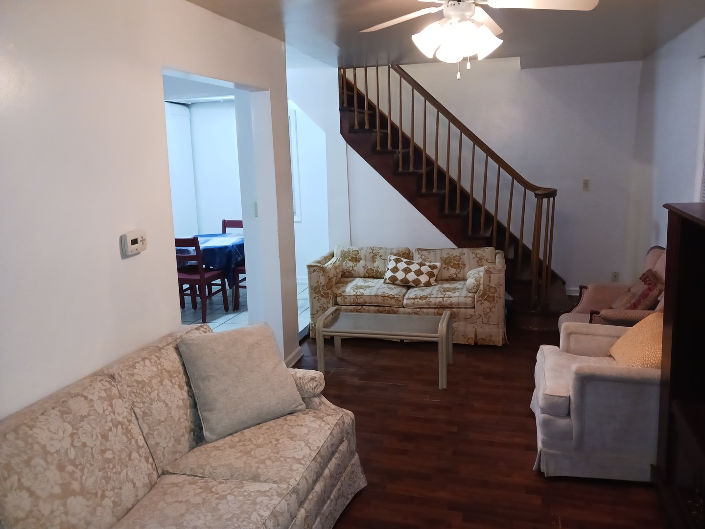 7748 Newland Avenue, Burbank, IL 60459