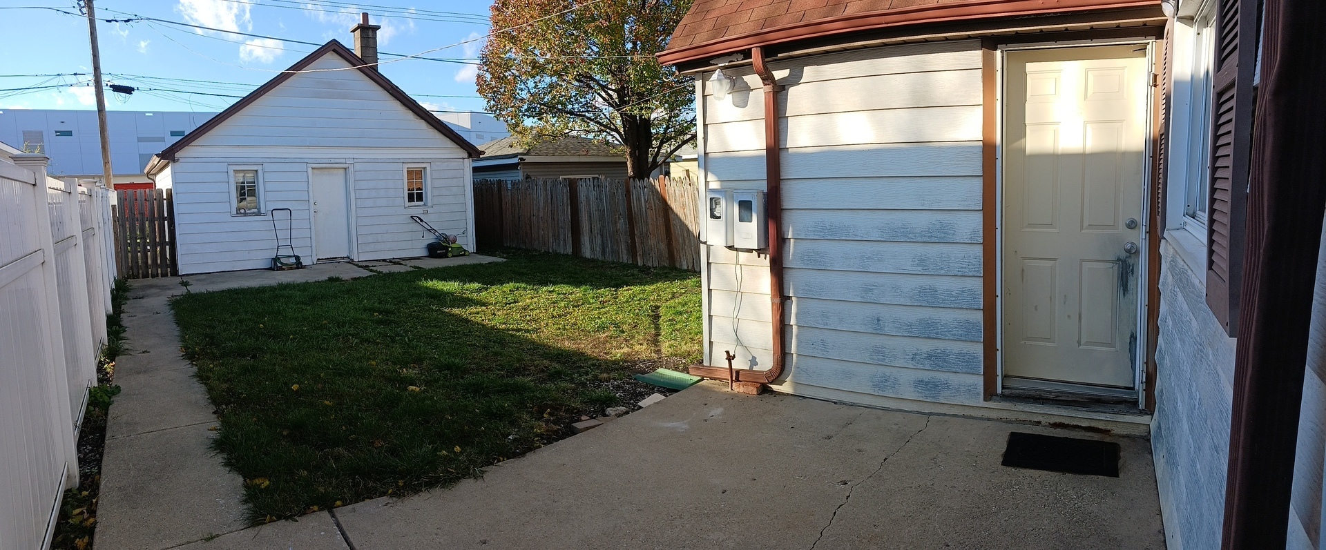 7748 Newland Avenue, Burbank, IL 60459