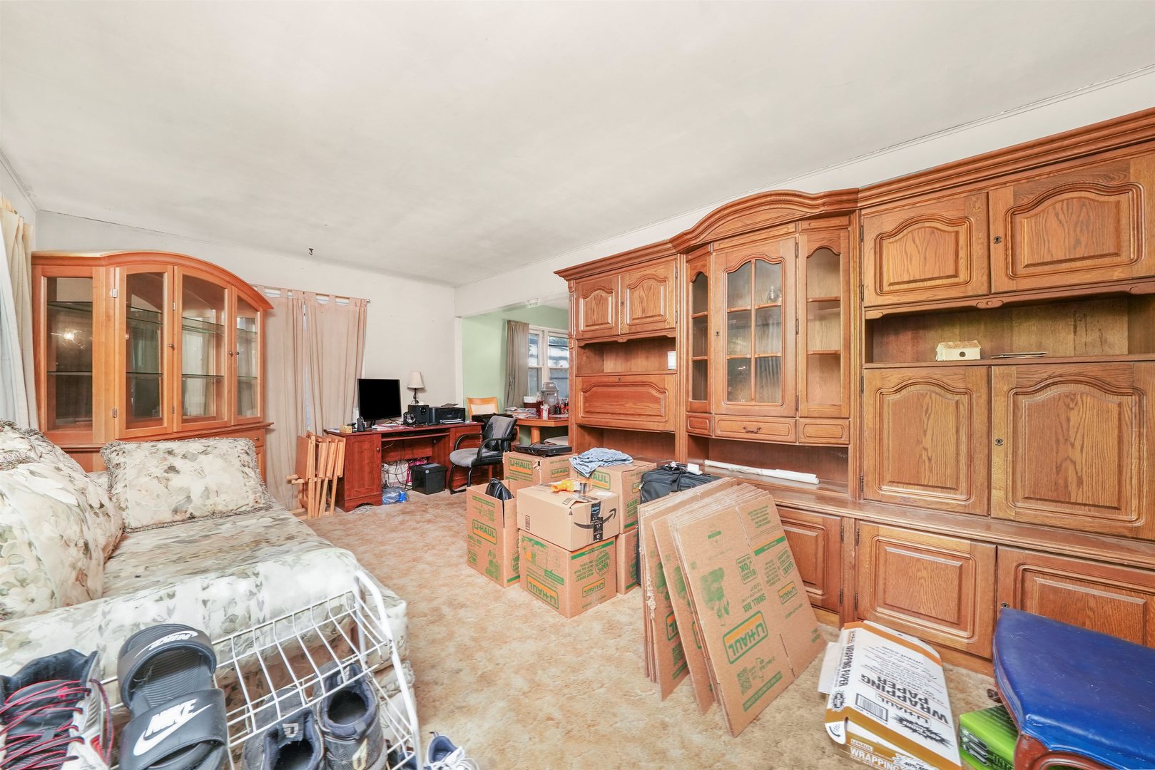 3025 Victoria Avenue, McHenry, IL 60050