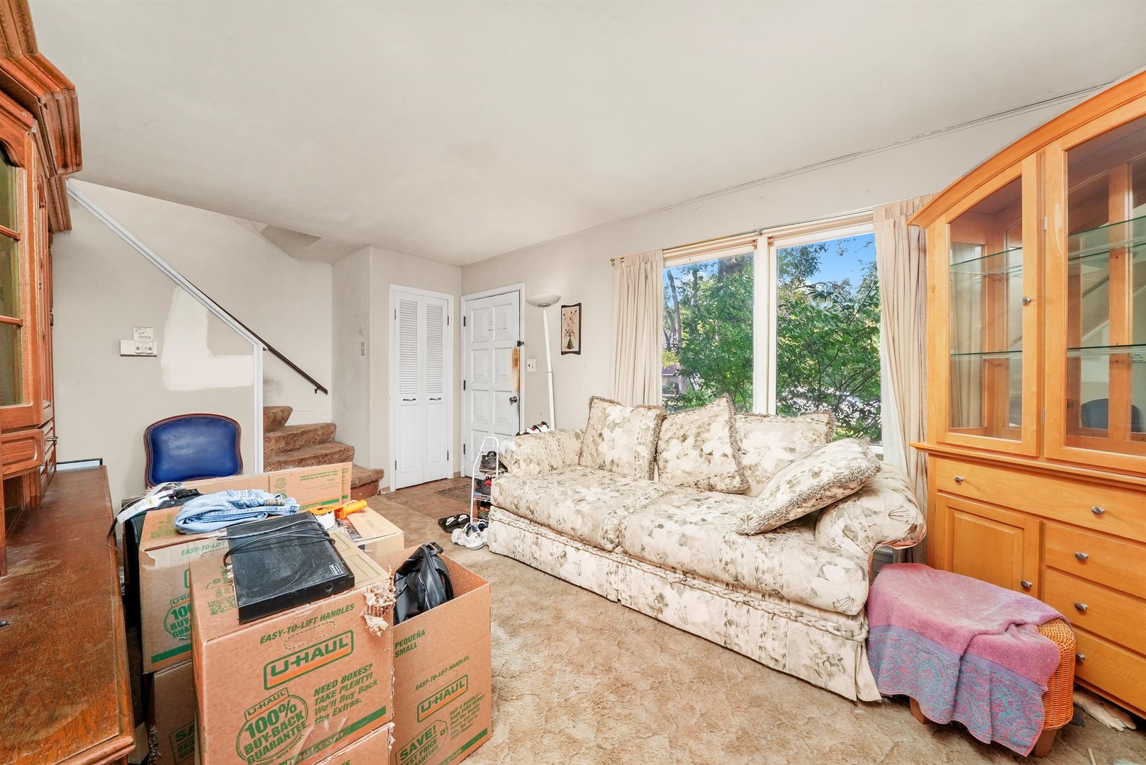 3025 Victoria Avenue, McHenry, IL 60050