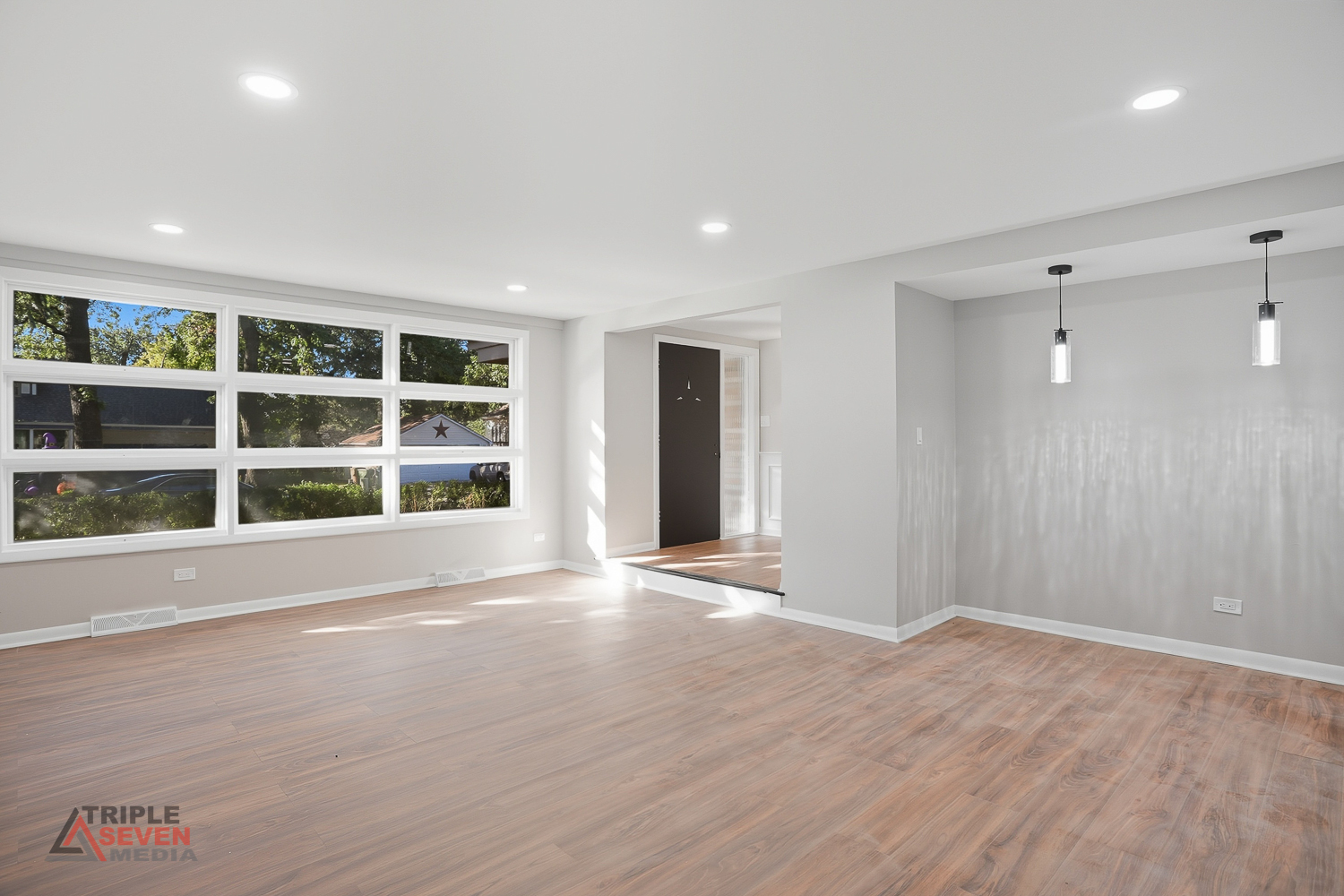 5232 Cass Street, Oak Lawn, IL 60453