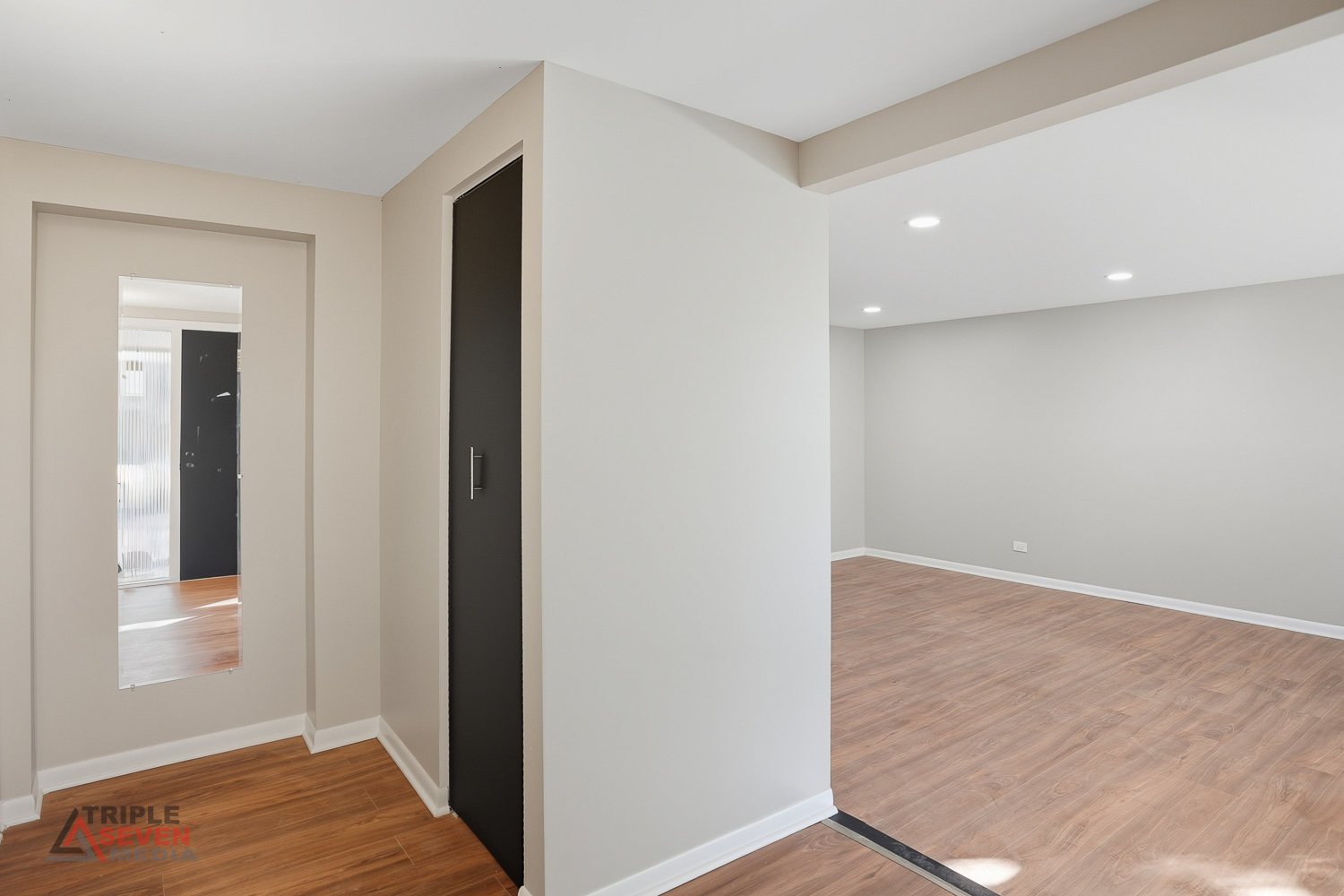 5232 Cass Street, Oak Lawn, IL 60453