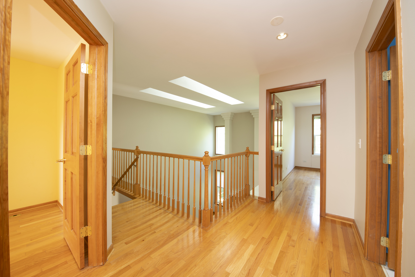 153 Fulbright Lane, Schaumburg, IL 60194