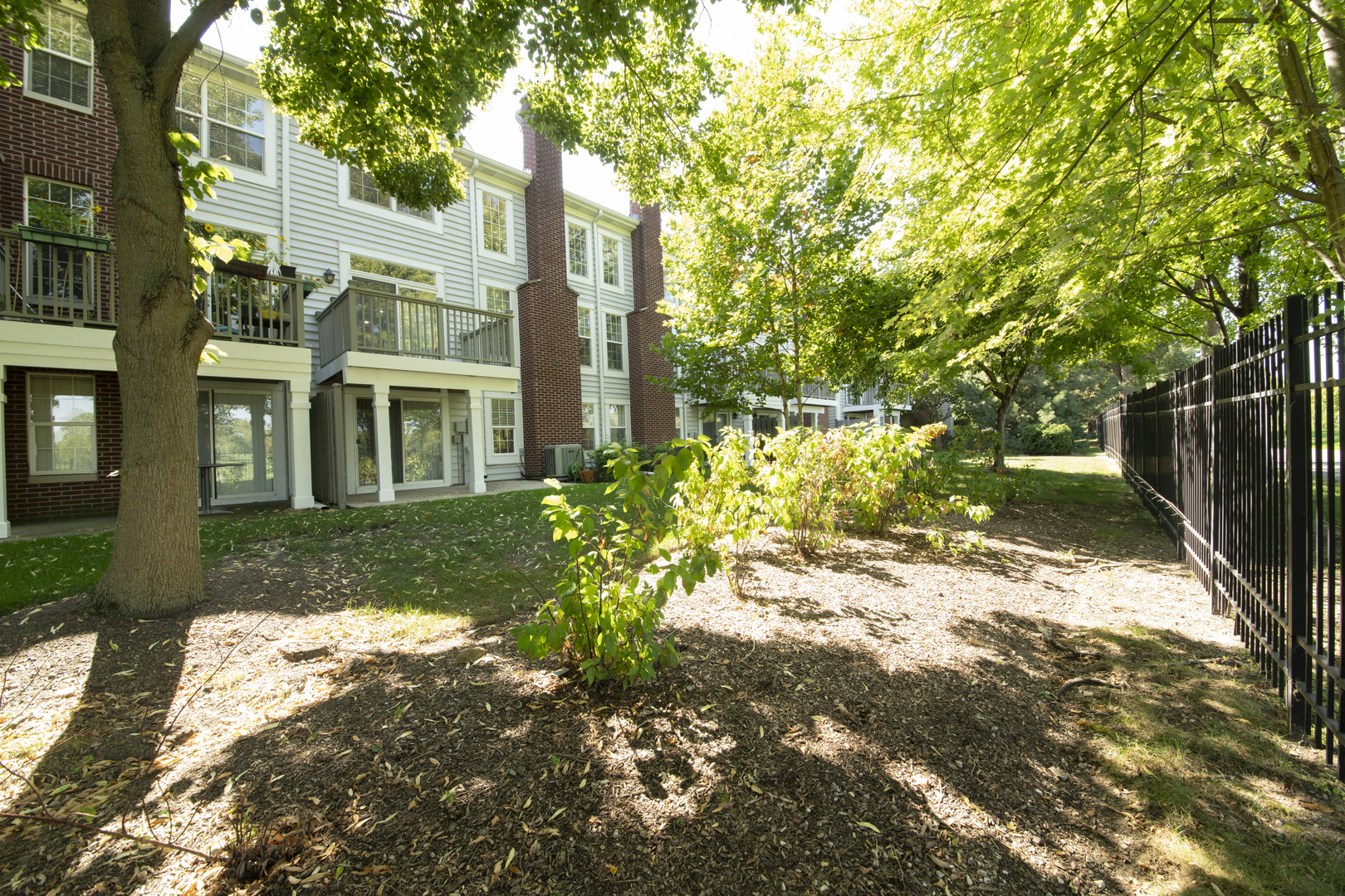 153 Fulbright Lane, Schaumburg, IL 60194