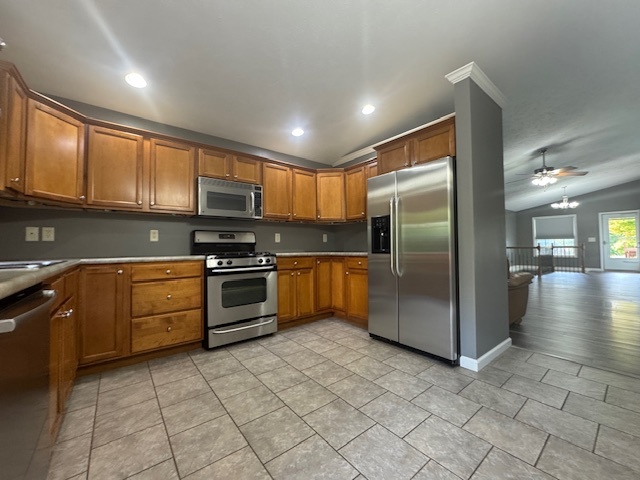 2404 Treeline Drive, Bloomington, IL 61704