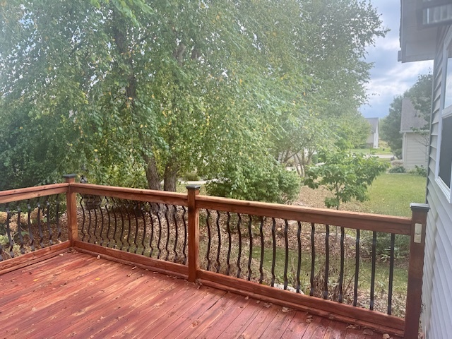 2404 Treeline Drive, Bloomington, IL 61704