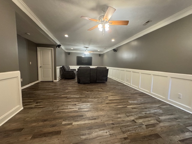 2404 Treeline Drive, Bloomington, IL 61704