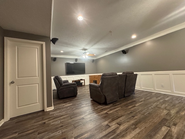 2404 Treeline Drive, Bloomington, IL 61704