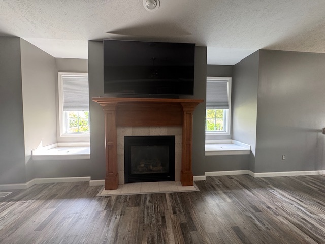 2404 Treeline Drive, Bloomington, IL 61704