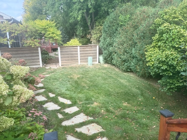 2404 Treeline Drive, Bloomington, IL 61704