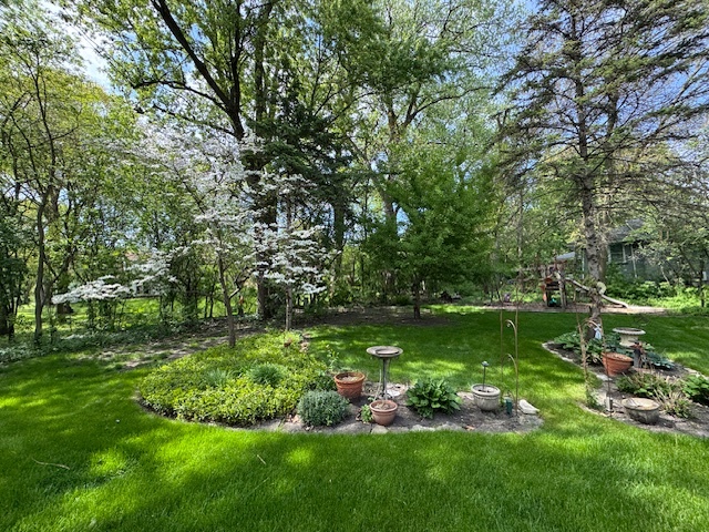 2007 Amherst Court, Flossmoor, IL 60422
