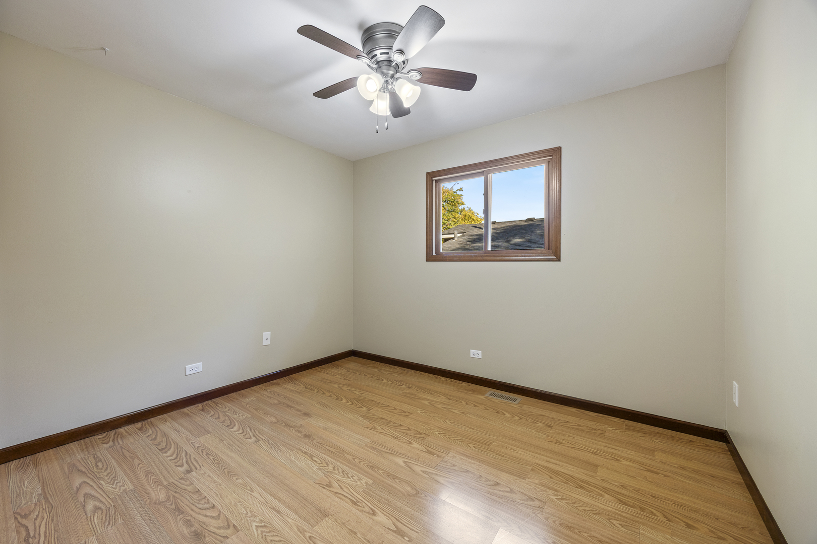 S071 Leonard Street, Winfield, IL 60190