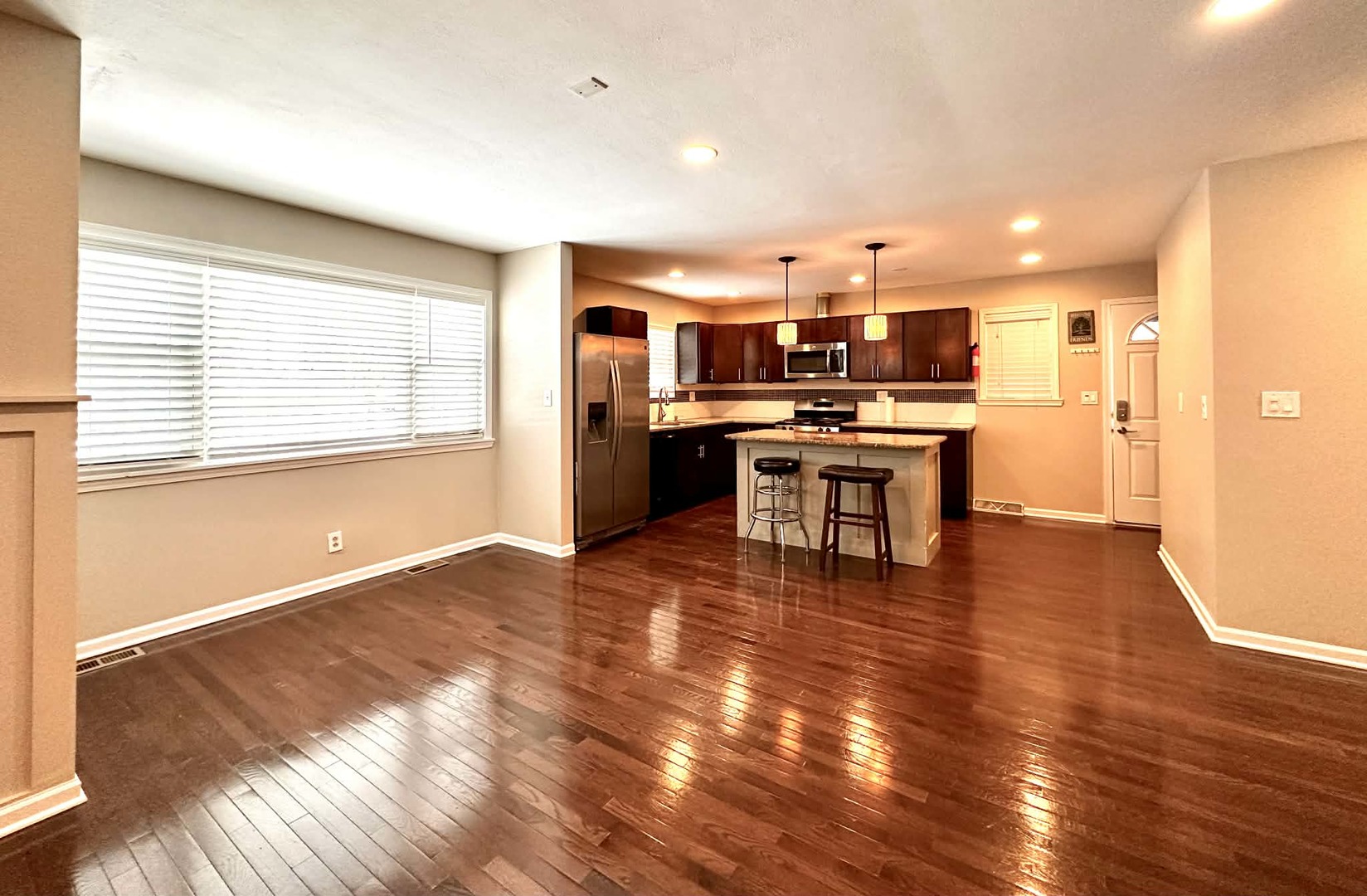 2322 Joppa Avenue, Zion, IL 60099