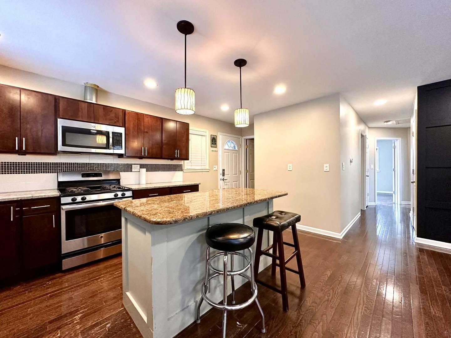 2322 Joppa Avenue, Zion, IL 60099