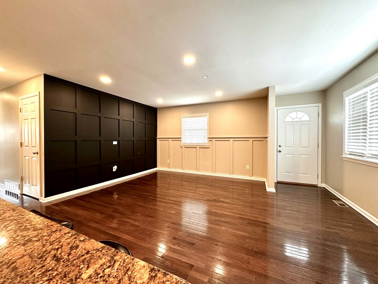 2322 Joppa Avenue, Zion, IL 60099