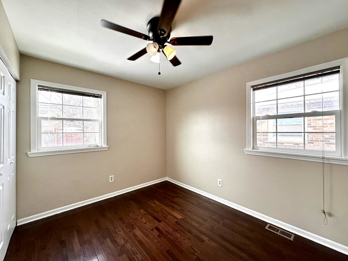 2322 Joppa Avenue, Zion, IL 60099